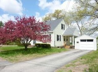 27 Drew Rd, Somersworth, NH 03878
