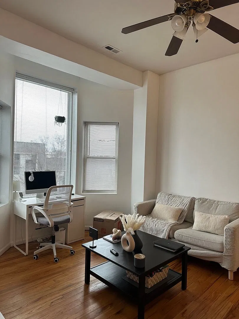 2101 S. Ashland — Photo 2