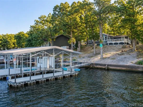 350 Sunset Rd, Lake Ozark, MO 65049