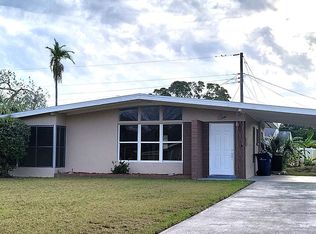 3450 Dudley St, Sarasota, FL 34235