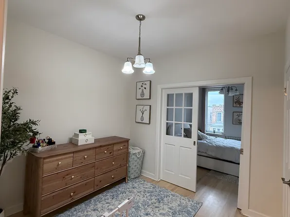 2140 Bleecker Street image 5 of 11