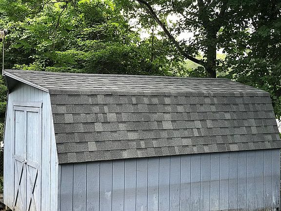 New roof 12x16 storage 