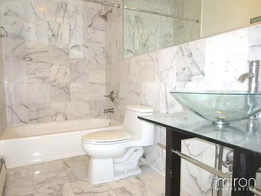 Rented by Miron Properties | media 19