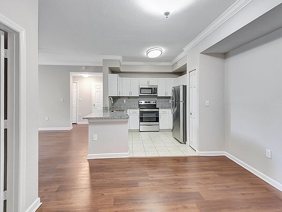 4th image of 15015 Michelangelo Boulevard #108