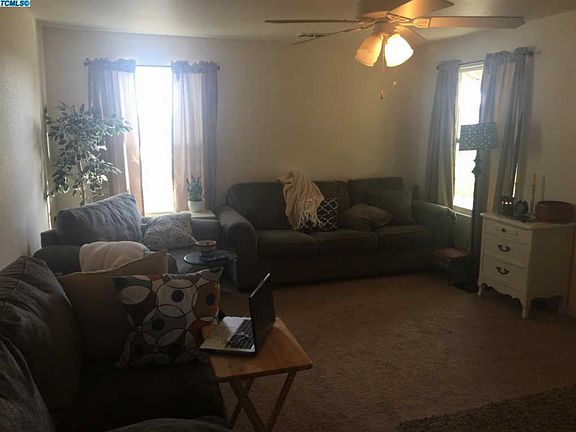2nd image of 33620 Road 196