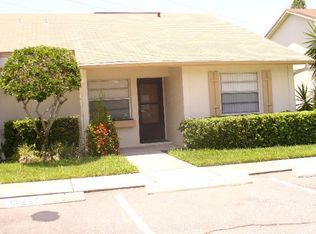 10740 43rd St N APT 406, Clearwater, FL 33762