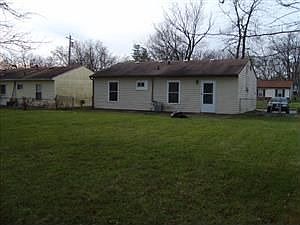4th image of 9691 Dunraven Dr