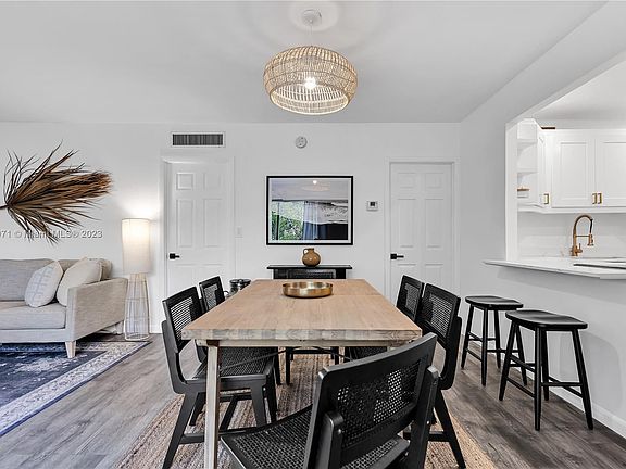 3rd image of 1165 98th St APT 303