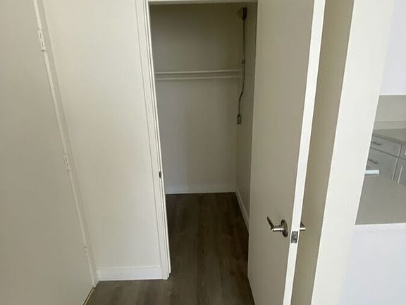 5th image of 2315 Parker St #21