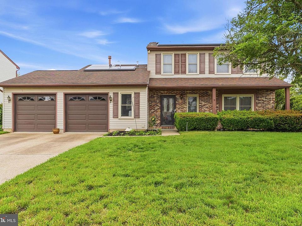 1st image of 9 Turner Ct