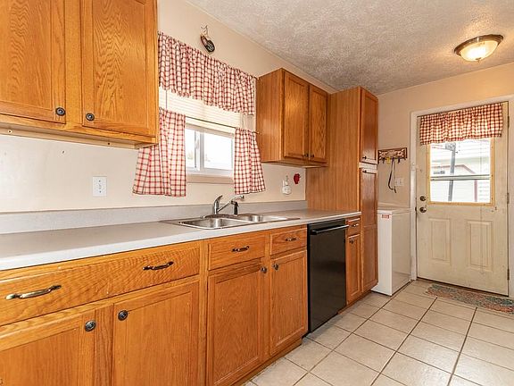 3rd image of 4795 Homewood Dr