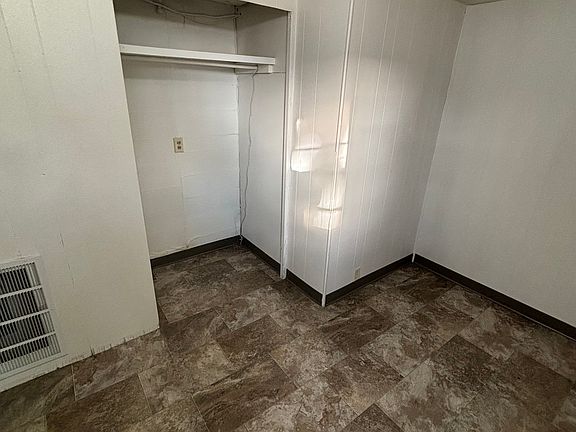 3rd image of 805 1/2 N Sycamore St #805