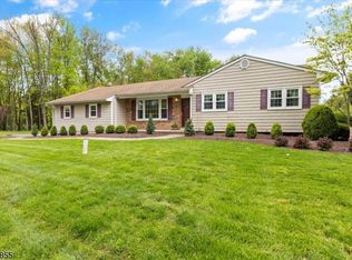 15 Suydam St, Whitehouse Station, NJ 08889