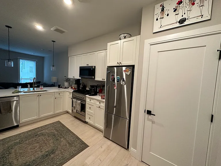 197 Green St #319D — Photo 2