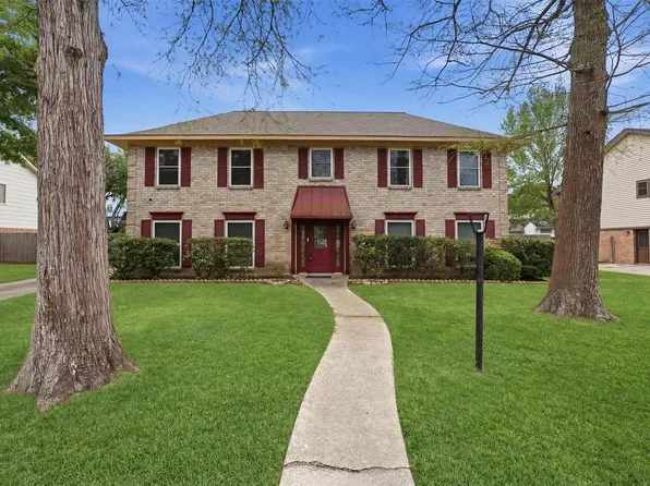 8115 Theisswood Rd, Spring, TX 77379