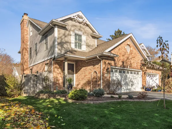 320 Washington St, Barrington, IL 60010