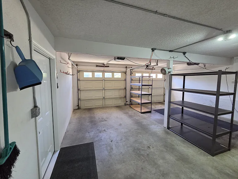 1037 Alta Vista Dr — Photo 78