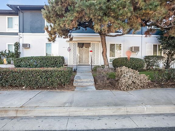 4th image of 1107 N Garfield Ave