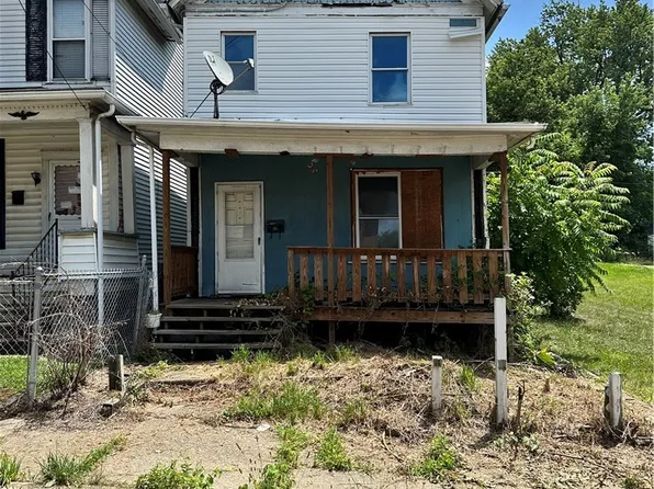 714 Sophia St, East Liverpool, OH 43920