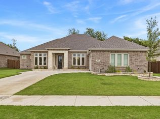 943 Richard Pittmon Dr, Desoto, TX 75115