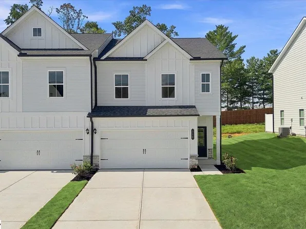 112 Brass Tack Dr, Powdersville, SC 29611