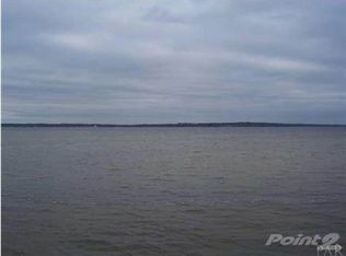 5462 N Shore Rd, Pensacola, FL 32507