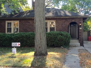 152 Terry Ave, Rochester, MI 48307