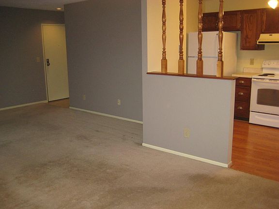 5th image of 5452 Bluesky Dr Unit 12