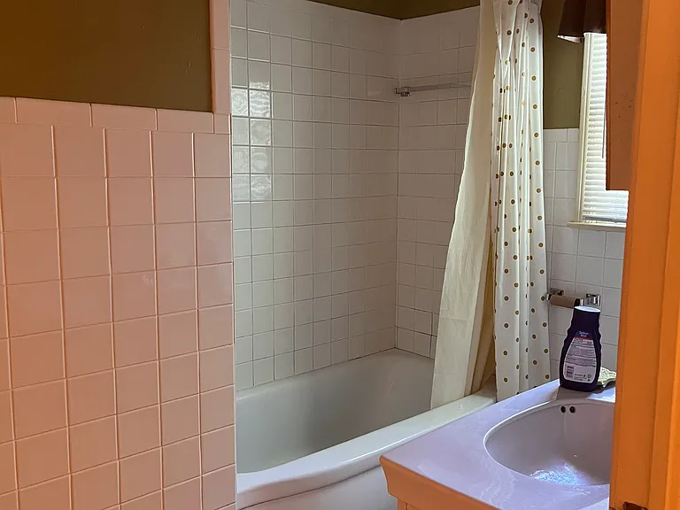 1433 W Hamilton St — Photo 12