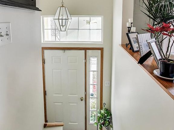 5th image of 2733 Canyon Dr #2733