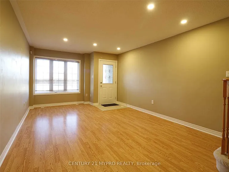 2491 Bur Oak Ave — Photo 4