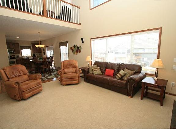 4th image of 5480 Ramier Ave NE