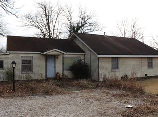 2637 E Huntsville Rd, Fayetteville, AR 72701