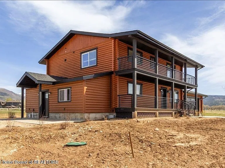 2969 Shark Fin Ln #B — Photo 1