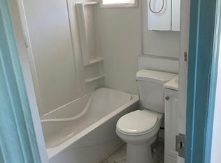 4140 S 10th St, Milwaukee, WI 53221