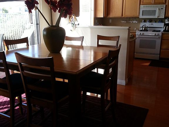 Dining room - kitchen