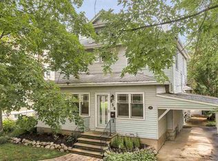 519 Spring St, Green Bay, WI 54301