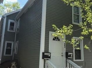 25 King St, Springfield, MA 01109