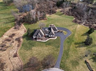 6 Windham Cir, Mendon, NY 14506