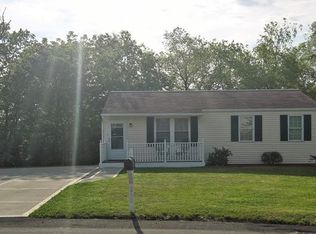210 Bellford Dr, Cranberry Township, PA 16066