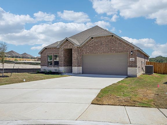 4th image of 1428 Arcas Way