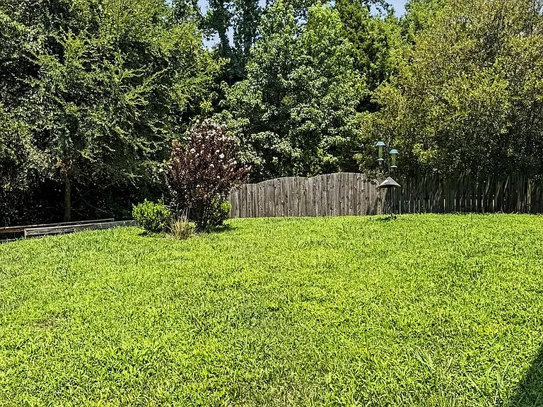 2717 Forest Grove Ct — Photo 29