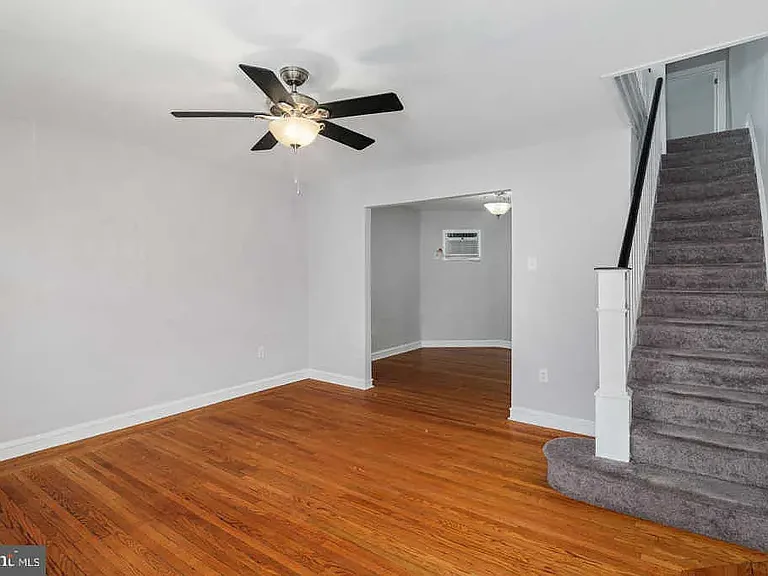 2111 Mifflin St — Photo 6