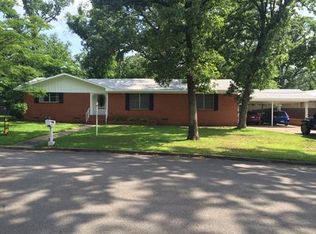 103 Bluebird St, Mount Pleasant, TX 75455