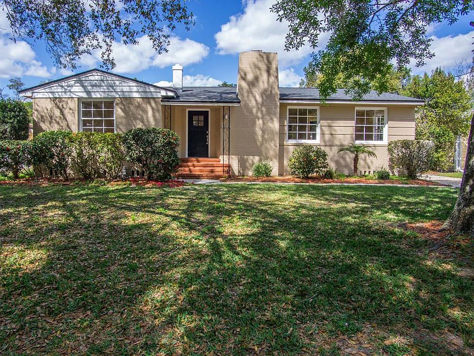 1st image of 2236 Patou Dr W