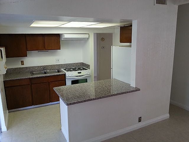 Open Kitchen