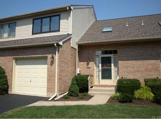 3266 Oakland Square Dr, Bethlehem, PA 18020