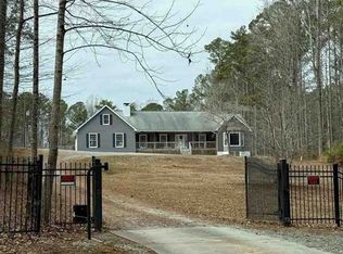 240 Magmar Ln, Fayetteville, GA 30214