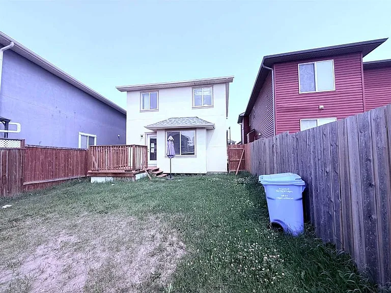 952 Taradale Dr NE — Photo 29