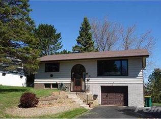 13 Deerwood St, Duluth, MN 55811